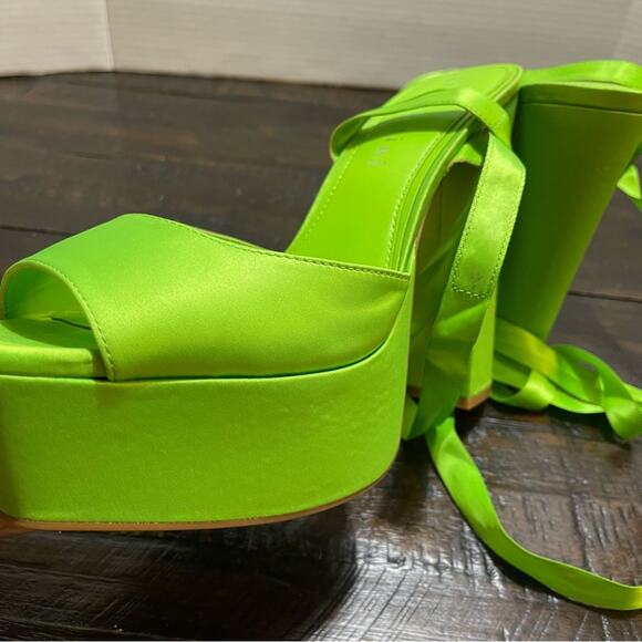 Gianni Binni satin platform ankle wrap heels size 11 - Picture 11 of 16
